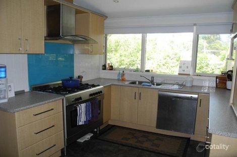 6 Garibaldi St, Badger Creek, VIC 3777