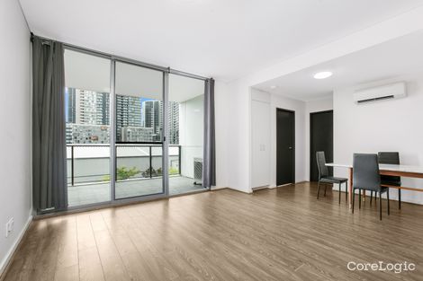 Property photo of 304/8 Nuvolari Place Wentworth Point NSW 2127