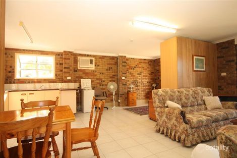 Property photo of 27 Black Diamond Crescent Edens Landing QLD 4207