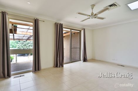 Property photo of 17 Galahad Crescent Glen Waverley VIC 3150