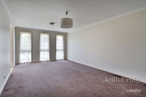 Property photo of 17 Galahad Crescent Glen Waverley VIC 3150