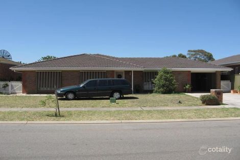 26 Torrens Cres, Pennington, SA 5013