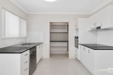 Property photo of 6 Sweetman Place Hillcrest QLD 4118