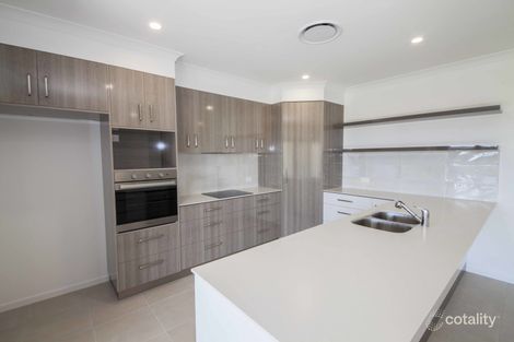 Property photo of 5 Wagtail Way Oakhurst QLD 4650