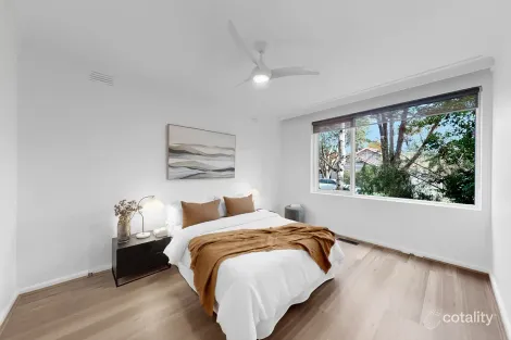 Property photo of 1/57-59 Lansdowne Road St Kilda East VIC 3183