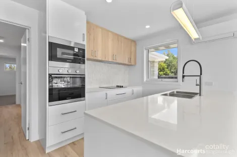 Property photo of 15 Java Head Link Kingston TAS 7050