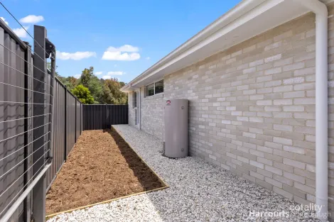 Property photo of 15 Java Head Link Kingston TAS 7050