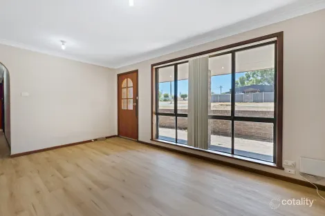 Property photo of 5 Goldsworthy Crescent Spalding WA 6530