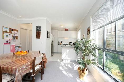 Property photo of 75 Atlantic Boulevard Glenfield NSW 2167