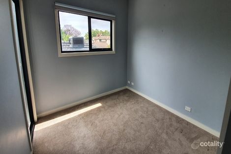 Property photo of 11/75 Lillimur Road Ormond VIC 3204