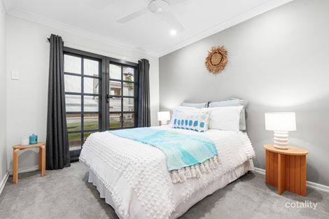 Property photo of 6 Coolcrest Street Wynnum QLD 4178