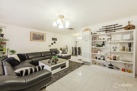 Property photo of 4 Fernhill Court Albanvale VIC 3021