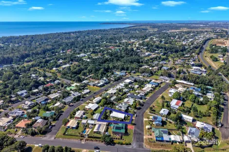 4 Julie St, Dundowran Beach, QLD 4655
