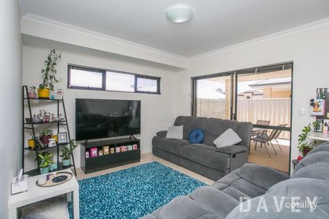 Property photo of 7/5 Titian Way Tapping WA 6065