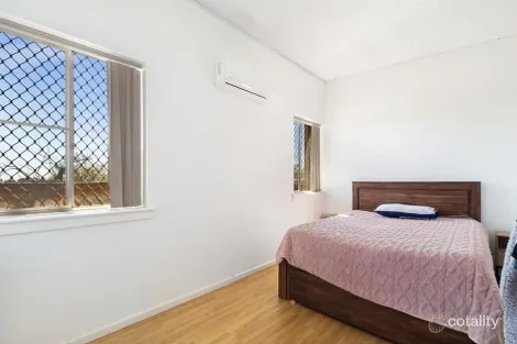 Property photo of 12/21 Hill Road Dampier WA 6713