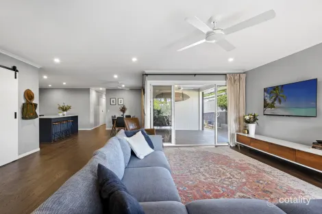 Property photo of 30 Brindisi Avenue Surfers Paradise QLD 4217