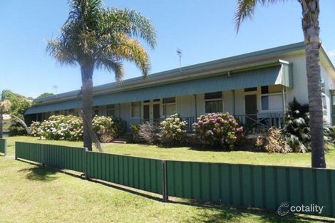 Property photo of 33 Iverison Road Sussex Inlet NSW 2540