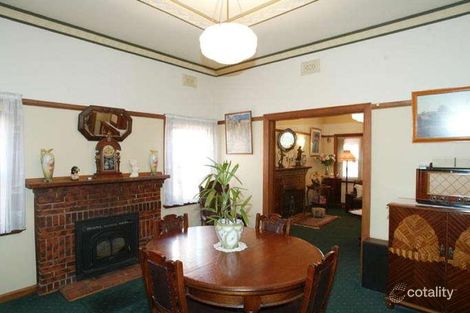 Property photo of 36 Peterleigh Grove Essendon VIC 3040