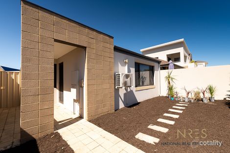 Property photo of 7 Athenny Way Darch WA 6065