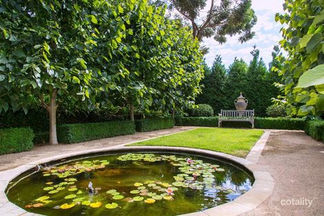 Property photo of 9 Pleasant View Crescent Wheelers Hill VIC 3150