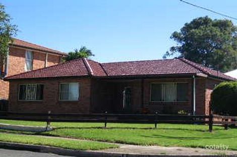 18 Phillips Ave, Canterbury, NSW 2193