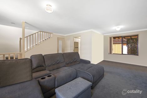 Property photo of 7 Hawthorn Place Mardi NSW 2259