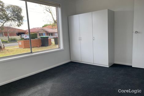 Property photo of 2/35 Emerald Street Essendon West VIC 3040