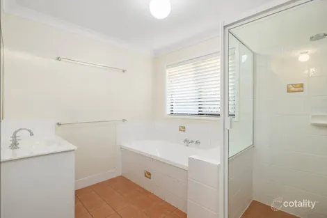 Property photo of 15 Lyrebird Lane Bellbird Park QLD 4300