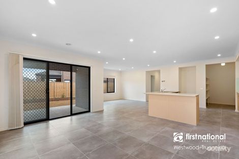 Property photo of 7 Peters Way Williams Landing VIC 3027