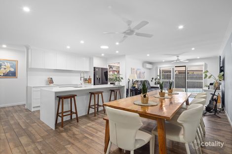 Property photo of 30 Craigs Way Maudsland QLD 4210
