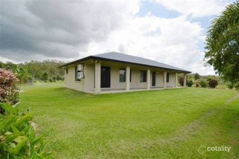 224 Valley Dr, Oak Valley, QLD 4811