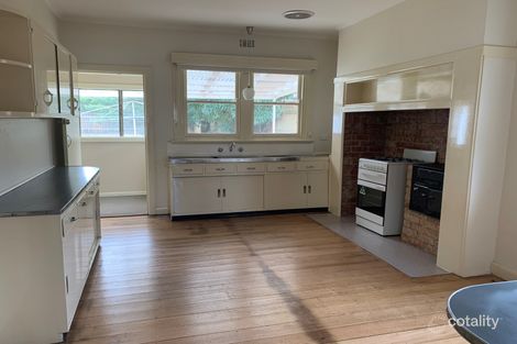 33 Walters Ave, Airport West, VIC 3042