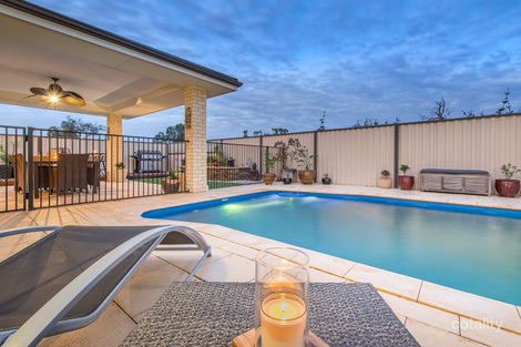 15 Belmore Bend, Aubin Grove, WA 6164