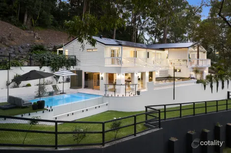 8 CARAPOOK CRES, TALLEBUDGERA, QLD 4228