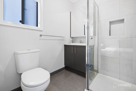 Property photo of 21 Hiskey Crescent Werribee VIC 3030