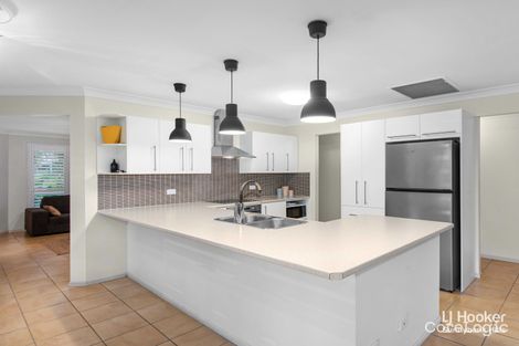 Property photo of 7 Saint Clair Crescent Wishart QLD 4122