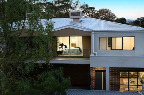 3/17 RUSSELL ST, CRANBOURNE, VIC 3977