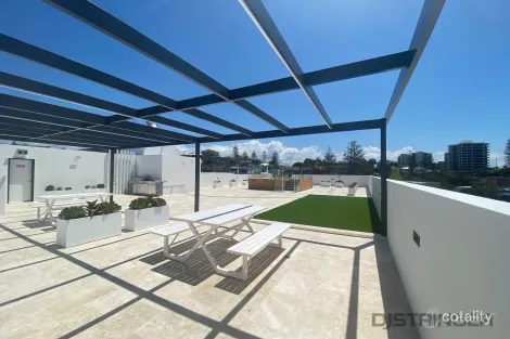 8/15 Dutton St, Coolangatta, QLD 4225