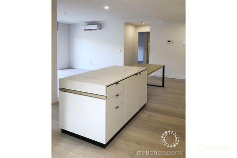 Property photo of 4/5-7 Nepean Highway Elsternwick VIC 3185