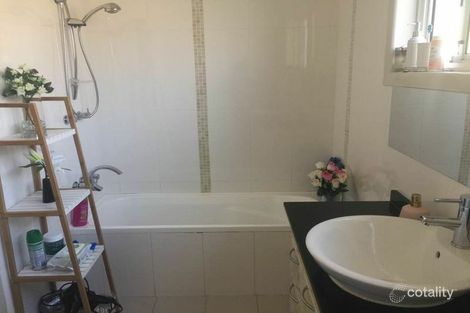 Property photo of 35 Old Kent Road Greenacre NSW 2190