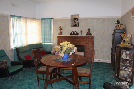 Property photo of 16 Griffin Avenue Griffith NSW 2680