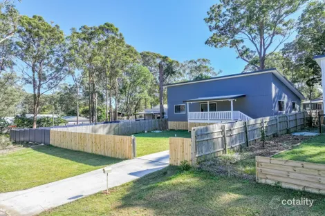 27 Dempsey St, Russell Island, QLD 4184