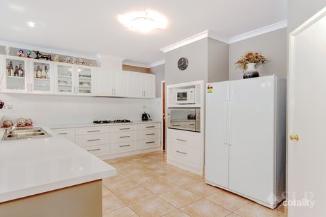 Property photo of 11 Baycliff Turn Waikiki WA 6169