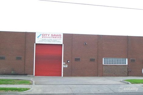 1/2 Handley Cres, Dandenong, VIC 3175