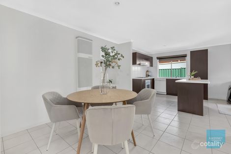 Property photo of 32 Strickland Crescent Burnside VIC 3023