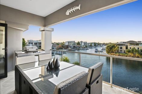 Property photo of 11/36-38 Oatland Esplanade Runaway Bay QLD 4216