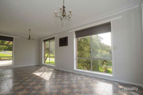 Property photo of 9 Milne Road Park Orchards VIC 3114