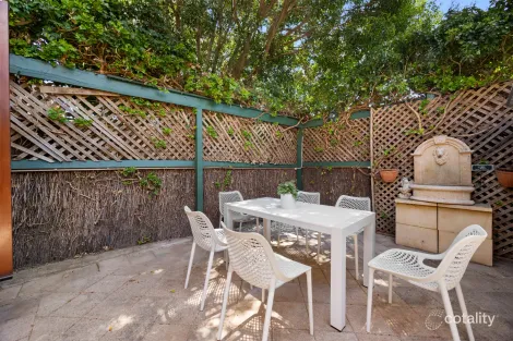 Property photo of 6 Angas Court Adelaide SA 5000