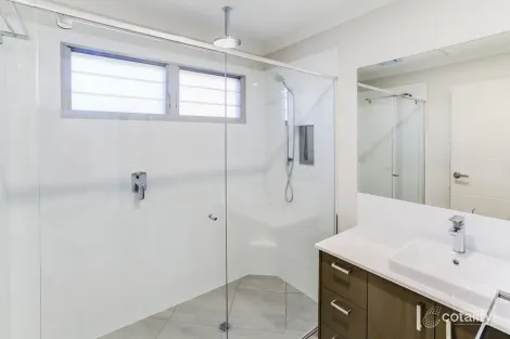 Property photo of 5 Sandpiper Place Aroona QLD 4551