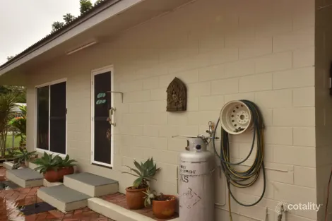 Property photo of 91 Toolakea Beach Road Bluewater QLD 4818